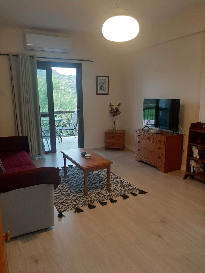 Klimataria B2 Apartment Pissouri Exterior photo